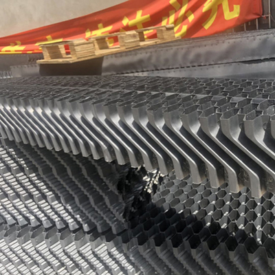 Pvc van de de afwijkingseliminator van pvc van de grensoverschrijdend verkeergolf VULT voor koeltoren